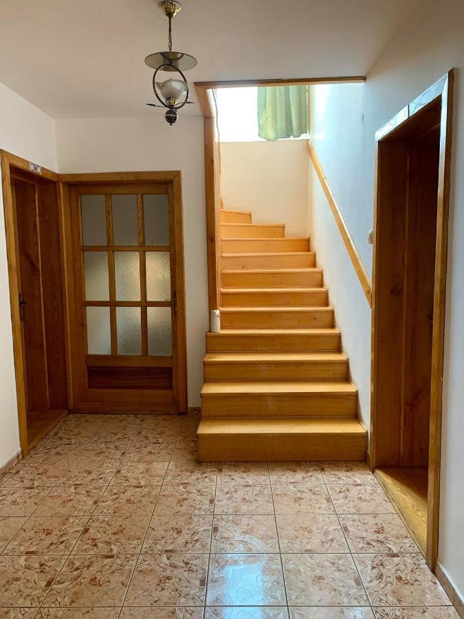 Casa Debora Haţeg Exterior foto